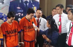 Begini Cara 7  WNA China Pikat Para Pelanggan Judi Online Antar Negara
