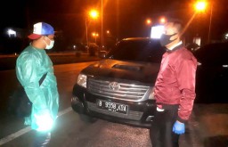 Pria asal Malaysia Ditemukan Tewas dalam Mobil di Tol Manyar, Gresik