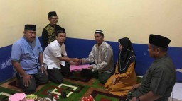 Keluarga Petugas Pemilu yang Meninggal di Mojokerto Terima Santunan