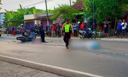 Motor Terserempet Truk di Ponorogo, Wanita ini Tewas