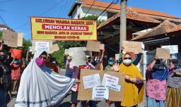 Ramai-ramai Warga di Surabaya Tolak Gedung Sekolah Jadi Tempat Isoman