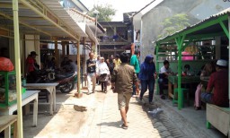 Berkah di Balik Pengobatan Ningsih Tinampi