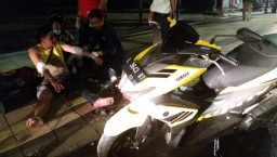 Ceceran Semen di Jalan Panglima Sudirman Surabaya Celakakan Pengendara