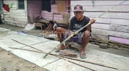 Menengok Para Manula 'Perkasa' di Kampung Eksodus Banyuwangi