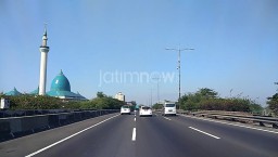 Jelang Lebaran H-1, Ruas Jalan Tol Surabaya-Sidoarjo Terpantau Lengang