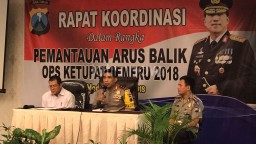 Perlancar Arus di Persimpangan Perlintasan KA, Petugas Polisi Ditambah