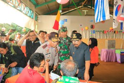 Forpimda Jatim Tinjau TPS Unik Nuansa Piala Dunia di Surabaya
