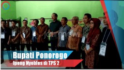 Video: Bupati Ponorogo, Ipong Nyoblos di TPS 2