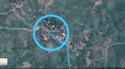 Jalan Memprihatinkan, Pelajar di Bojonegoro ini Terancam Bolos Sekolah