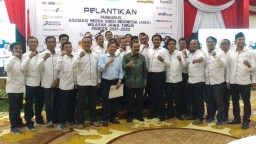 Gubernur Soekarwo Dorong AMSI Jatim Pelopor Cek Fakta