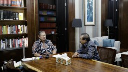 Cerita Soekarwo Diajak Jagongan SBY Gara-gara Isu Pindah NasDem