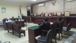 Jaksa KPK Tuntut Mantan Bupati Jombang 8 Tahun Penjara