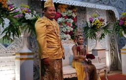 Viral Pesta Pernikahan Dirusak Mantan, Ini Faktanya