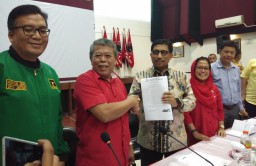 Pimpin Tim Jokowi-Ma'ruf Jatim, Machfud Target Menang 70 Persen