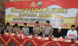Foto: Kapolda Jatim Safari ke Ponpes di Lamongan dan Gresik