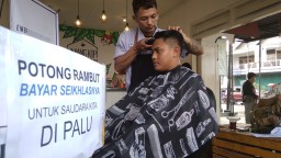 Babershop ini Sumbangkan Penghasilannya untuk Korban Gempa di Palu 