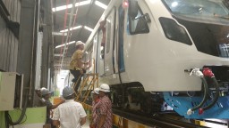Kereta LRT tanpa Masinis Siap Diuji Coba April 2019