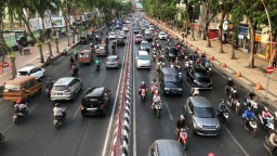 Live Traffic: Arus Lalu Lintas Urip Sumoharjo Surabaya