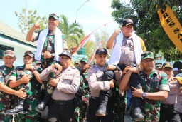 Kapolda Jatim Pimpin Apel Sinergitas TNI-Polri di Sampang