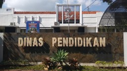Ditetapkan Tersangka Polda Jatim, Ini Kata Kadispendik Banyuwangi