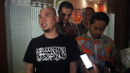 Kenakan Kaos Berlafal Tauhid saat Diperiksa, Ini  Kata Ahmad Dhani 