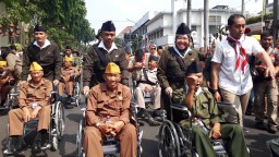 Foto: Kemeriahan Parade Surabaya Juang