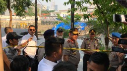Penjelasan Polisi di Balik Amblesnya Jalan Raya Gubeng