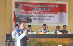 Ketua Partai Demokrat Ikuti Musrenbang Desa di Banyuwangi, Diprotes
