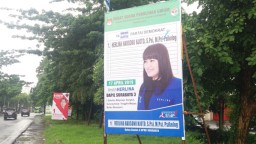 Dua Politisi ini Tetap Berkawan Meski Bersaing Berebut Suara