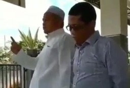 Tuding Pemerintah Legalkan Perzinahan, Ini Referensi Ustaz