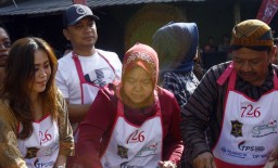 Foto: Momen Wali Kota Risma Didampingi Eri Cahyadi