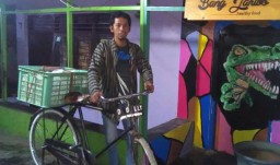 Cerita di Balik Merek Tempe 'Bang Jarwo' Dolly