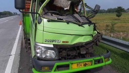 Kecelakaan Truk di Tol Sumo, Satu Orang Luka