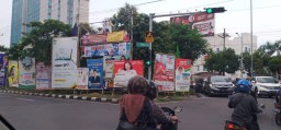 Berebut Dukungan di Battle Ground