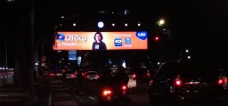 Fotonya Nampang di Reklame Iklan BCA, Ini Jawaban Indah Kurnia