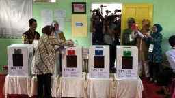 Di TPS Wali Kota Risma: 139 Suara Pilih Jokowi, 18 Golput