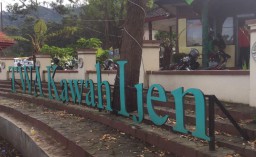 Seorang Pemandu Wisata Dilaporkan Tewas di Kawah Ijen