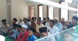 Jemaah Aboge 4 Kecamatan di Probolinggo Salat Idul Fitri Hari Ini