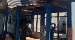 Diduga Korsleting Listrik, Rumah Seniman di Probolinggo Ludes Terbakar