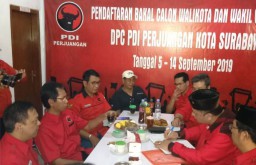 Mulai Penjaringan Pilwali, 3 Kandidat Ambil Formulir di PDIP Surabaya