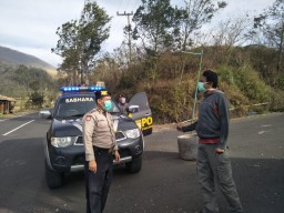Angin Kencang Landa Tiga Desa di Kota Batu, Ribuan Warga Mengungsi