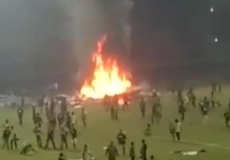 Polisi Kumpulkan Jejak Digital Kerusuhan Suporter Persebaya di GBT