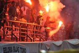 Wali Kota Risma Sesalkan Terjadinya Kerusuhan di GBT