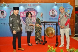 Bupati Nur Arifin Ajak UKM Trenggalek Jadi Mitra Kerja Pemerintah