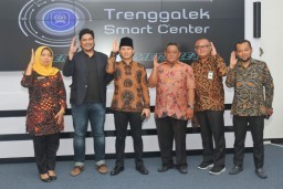 Kerjasama dengan Startup, Bupati Nur Arifin Bantu Nelayan Trenggalek