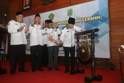 Bupati Nur Arifin Dukung Gerakan Ayo Membangun Madrasah