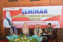 Istri Bupati Nur Arifin Ajak Perempuan Trenggalek Jadi Agen Perubahan