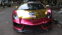 Pemilik Lamborghini yang Terbakar ke Luar Negeri, Pemeriksaan Ditunda