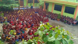 Ini Alasan di Balik Siswa MTS Senori Tuban Masuk Sekolah