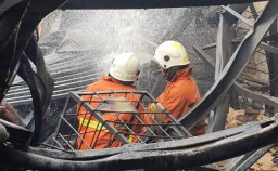 Gudang Victory Bio Therapy di Surabaya Terbakar, 6 Motor Hangus